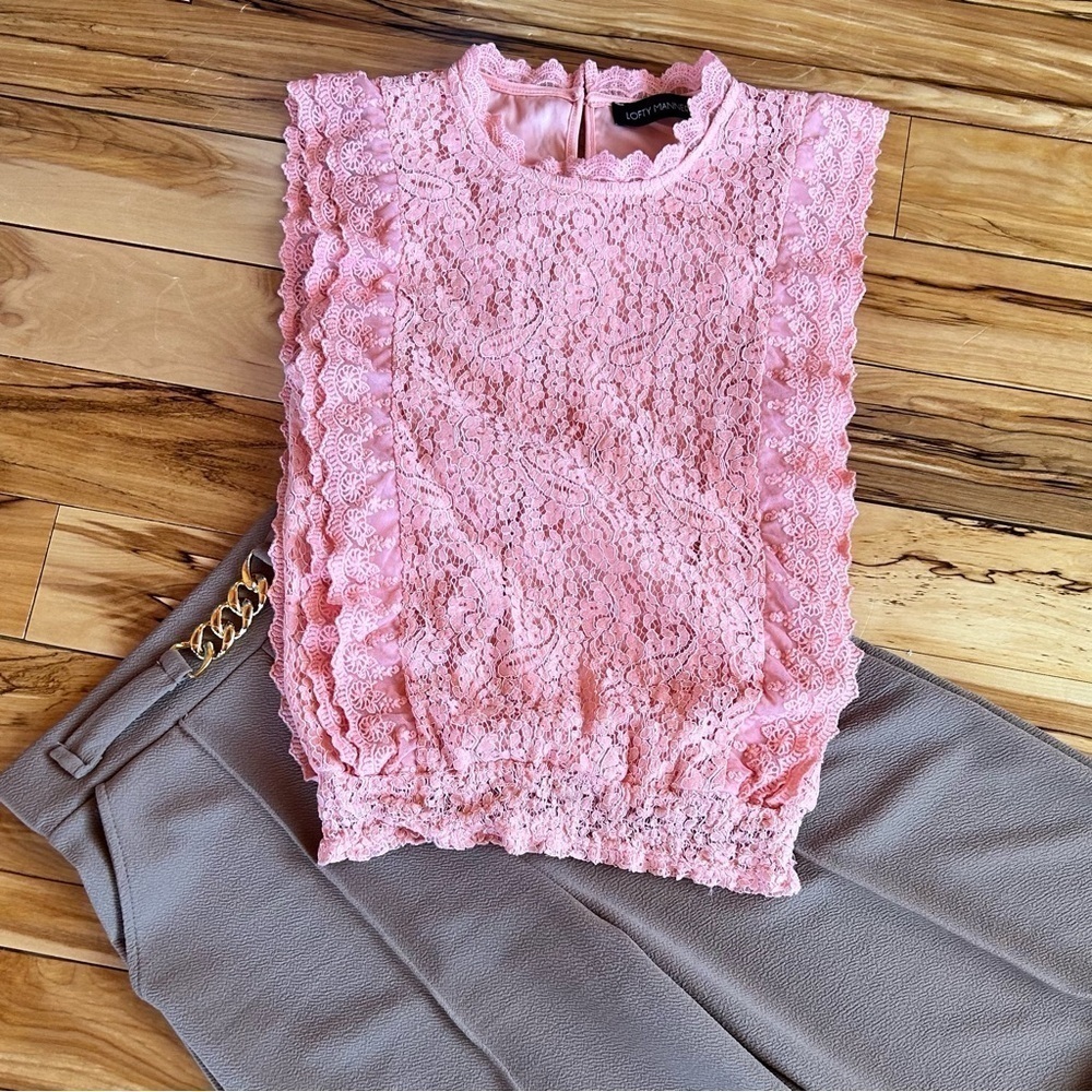 LOFTY MANNER Lace Sleeveless Top Size XS - Picture 7 of 9